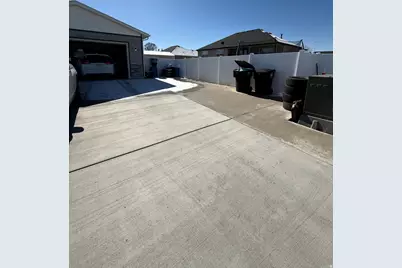 2102 E 1820 S, Naples, UT 84078 - Photo 13