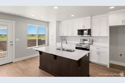 535 W 2530 N #6, Cedar City, UT 84721 - Photo 5