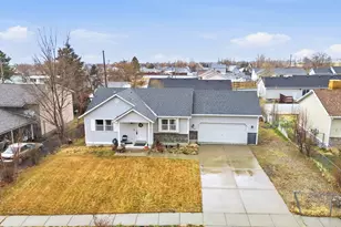 847 E Uintah Ave, Tooele, UT 84074 - Photo 37