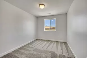 6976 S Skyloop Dr W, West Jordan, UT 84081 - Photo 23