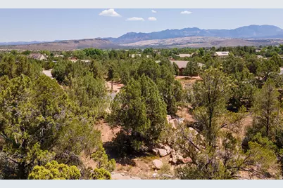 1245 W Clovis Cir #96, Dammeron Valley, UT 84783 - Photo 7