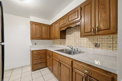 1199 N 450 W, Sunset, UT 84015 - Photo 11