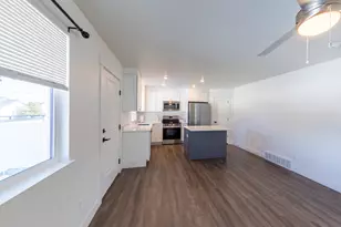 135 E 730 N, Tooele, UT 84074 - Photo 9