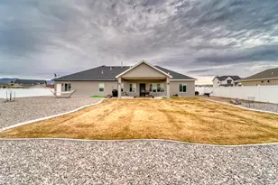 659 N Creekview Dr, Panguitch, UT 84759 - Photo 39