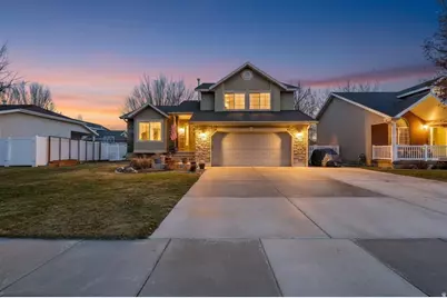 195 E 2325 S, Clearfield, UT 84015 - Photo 1