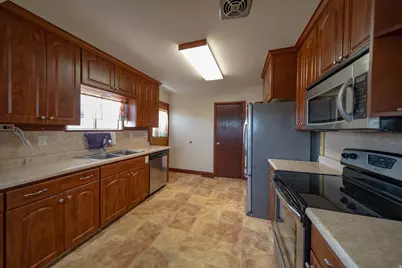 2798 S Highway 10 E, Price, UT 84501 - Photo 3