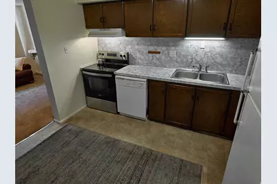 240 E 400 N #7, Logan, UT 84321 - Photo 7