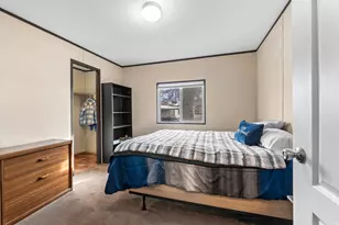 219 E Detroiter Cir, Murray, UT 84107 - Photo 11