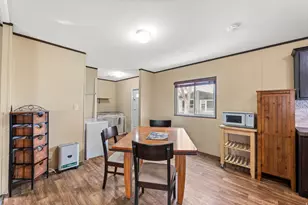 219 E Detroiter Cir, Murray, UT 84107 - Photo 7