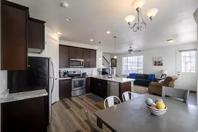 1042 W 500 S, Provo, UT 84601 - Photo 7