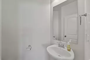 1763 N Blaze Ln, Saratoga Springs, UT 84045 - Photo 9