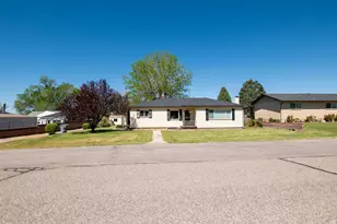 25 N 400 W, Beaver, UT 84713 - Photo 3