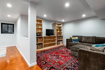 323 N Fairfax Cir, Salt Lake City, UT 84103 - Photo 25