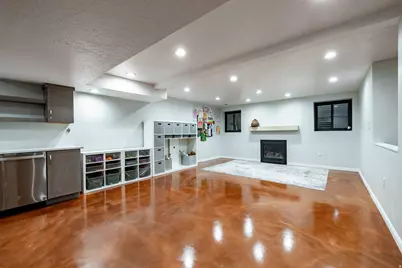 323 N Fairfax Cir, Salt Lake City, UT 84103 - Photo 23