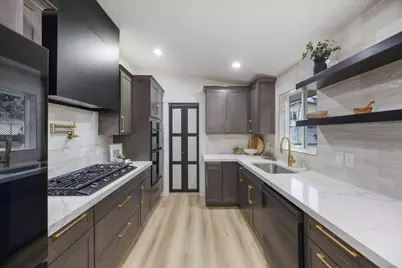 2809 E 4510 S, Holladay, UT 84117 - Photo 9