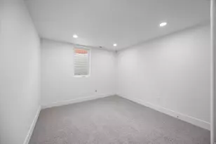 2809 E 4510 S, Holladay, UT 84117 - Photo 35