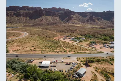 1521 S Hwy 191, Moab, UT 84532 - Photo 27