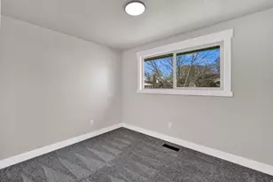 9 W Park Dr, Kaysville, UT 84037 - Photo 21