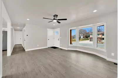 9 W Park Dr, Kaysville, UT 84037 - Photo 7