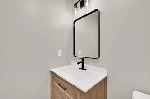 9 W Park Dr, Kaysville, UT 84037 - Photo 23