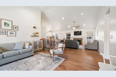 499 N 1520 E, Lehi, UT 84043 - Photo 7