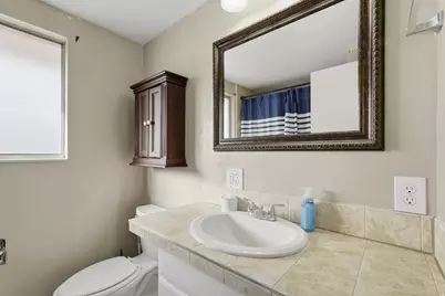 311 W 5200 S, Washington Terrace, UT 84405 - Photo 17