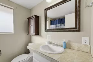 311 W 5200 S, Washington Terrace, UT 84405 - Photo 17