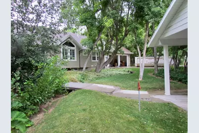 7737 W Sawtooth Cv N, Vernal, UT 84078 - Photo 5