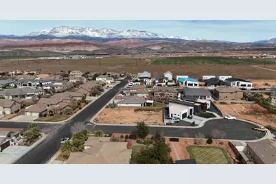 3998 W 2530 Cir S, Hurricane, UT 84737 - Photo 3