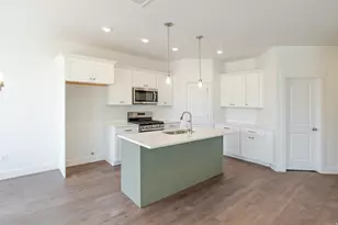 4383 W Templar Dr, Riverton, UT 84096 - Photo 7