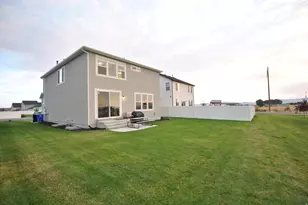 795 W 440 N, Smithfield, UT 84335 - Photo 25