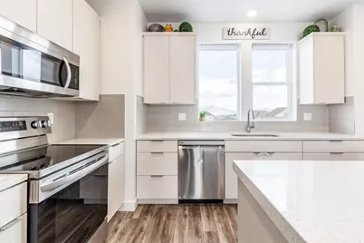 11661 S Skyward Rd W, South Jordan, UT 84009 - Photo 9