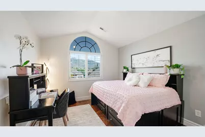 11597 N Sunset Hills Dr, Highland, UT 84003 - Photo 31