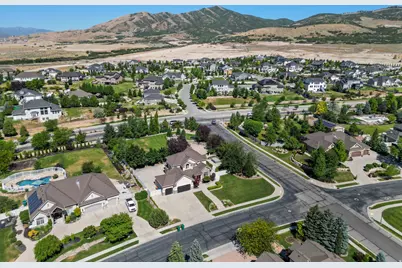 11597 N Sunset Hills Dr, Highland, UT 84003 - Photo 63