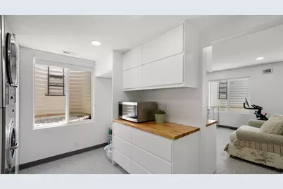 11597 N Sunset Hills Dr, Highland, UT 84003 - Photo 47