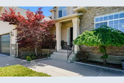 11597 N Sunset Hills Dr, Highland, UT 84003 - Photo 5