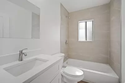 8558 S Center St, Sandy, UT 84070 - Photo 5