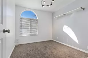 5244 W Shaggy Peak Dr, Riverton, UT 84096 - Photo 17