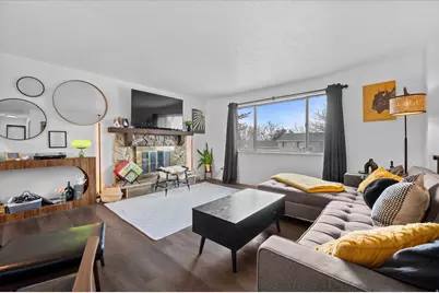 10491 S Amaryllis Dr E, Sandy, UT 84094 - Photo 3