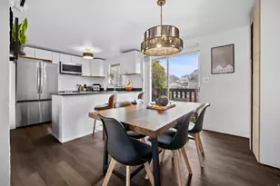 10491 S Amaryllis Dr E, Sandy, UT 84094 - Photo 7