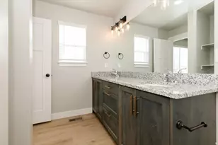 226 S 600 W, Logan, UT 84321 - Photo 23