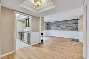 6904 S Countrywoods Circle, Cottonwood Heights, UT 84047 - Photo 9