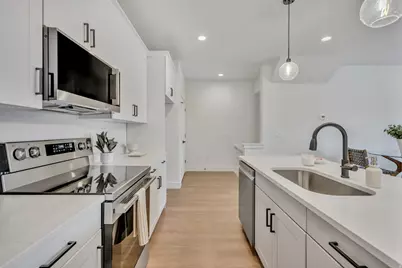 330 E 7635 S, Sandy, UT 84047 - Photo 5