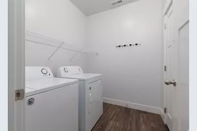 714 N 380 St W, Vineyard, UT 84059 - Photo 17