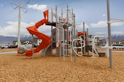 714 N 380 St W, Vineyard, UT 84059 - Photo 9