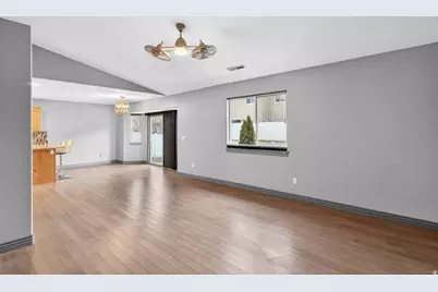 766 N Stonne Ln, Kaysville, UT 84037 - Photo 7