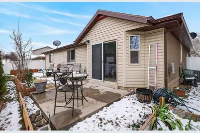 766 N Stonne Ln, Kaysville, UT 84037 - Photo 21