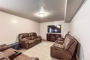 639 Lakesight Dr, Garden City, UT 84028 - Photo 25