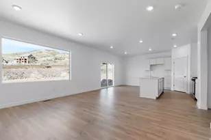 178 W Levengrove Dr, Lehi, UT 84043 - Photo 11