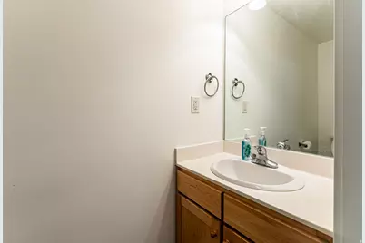 6749 N 2200 W #206, Park City, UT 84098 - Photo 9